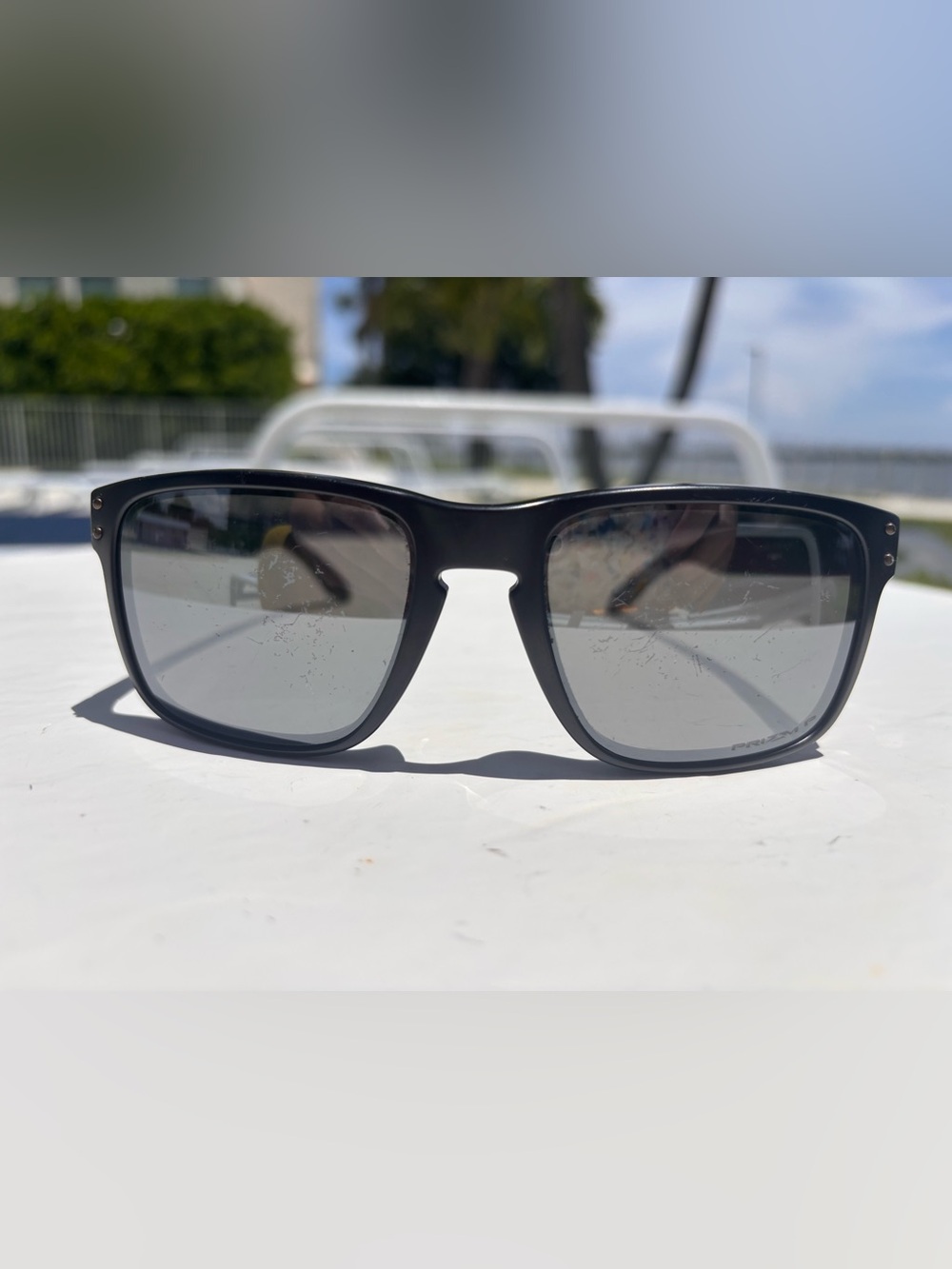 Men's Oakley Prizm Polarized Sunglasses - Classic Rectangular Frame